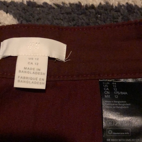 H&M Red Corduroy Skirt - Picture 2 of 2
